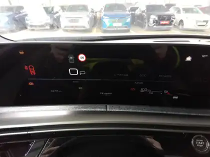 PEUGEOT 5008 ALLURE Hybrid 145 CV e-DCS6 