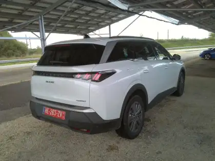 PEUGEOT 5008 ALLURE Hybrid 145 CV e-DCS6 