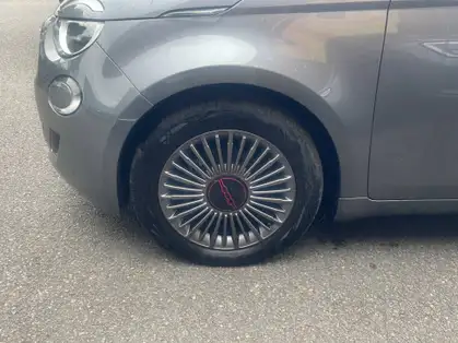 FIAT 500E BERLINE MY22 SERIE 1 STEP 2 500e BERLINE RED ELECTRIQUE 95 CV