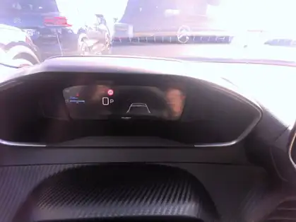 PEUGEOT 208 ALLURE HYBRID 100 CV E-DCS6