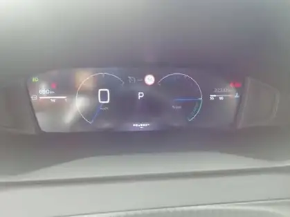 PEUGEOT 208 ALLURE HYBRID 100 CV E-DCS6