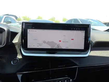 PEUGEOT 208 GT HYBRIDE 136 CV e-DCS6