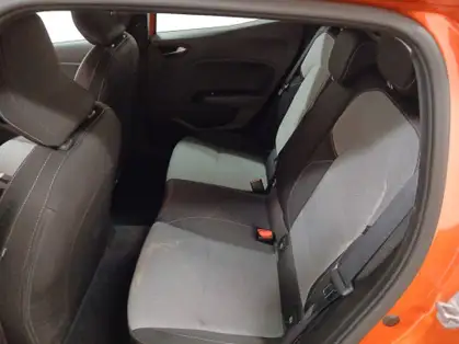 RENAULT CLIO V EVOLUTION E-Tech full hybrid 145 CV 