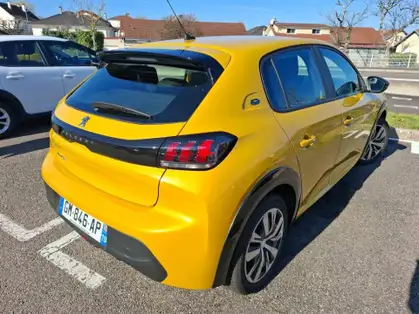 PEUGEOT 208 50 kWh 136ch Active