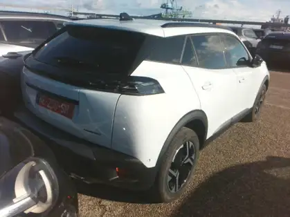 PEUGEOT 2008 ALLURE Hybrid 145 CV e-DCS6 