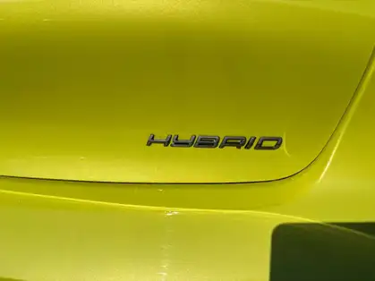 PEUGEOT 208 GT HYBRID 100 CV E-DCS6 