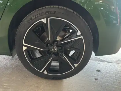 PEUGEOT 308 54 kWh 156ch First Edition