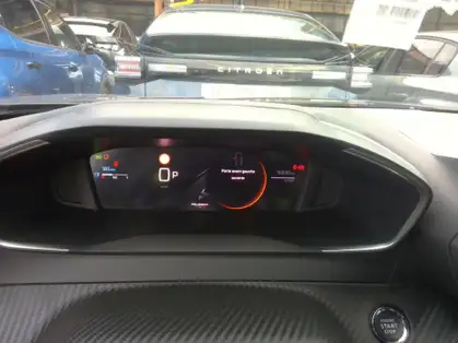PEUGEOT 2008 ALLURE Hybrid 145 CV e-DCS6 