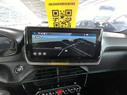 PEUGEOT 2008 ALLURE HYBRID 136 CV e-DCS6