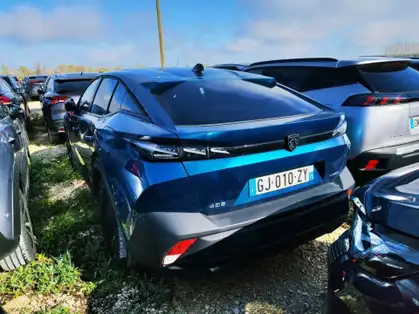 PEUGEOT 408 GT 1.6 PHEV 225 CV E-EAT8