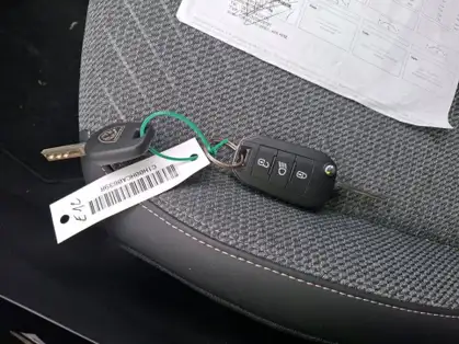 PEUGEOT 208 ALLURE HYBRID 100 CV E-DCS6