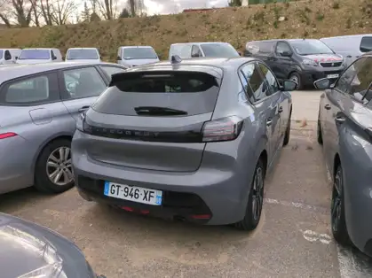 PEUGEOT 208 ALLURE 1.2 PURETECH 100 CV BVM6