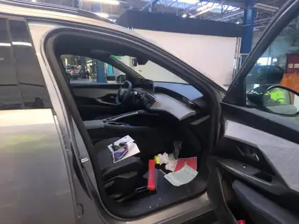 PEUGEOT 5008 ALLURE Hybrid 145 CV e-DCS6 