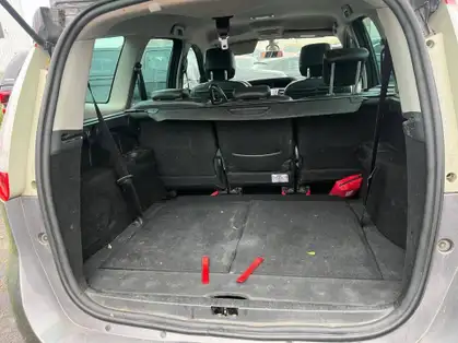 RENAULT GRAND SCENIC III dCi 110 Energy eco2 Business 7 pl