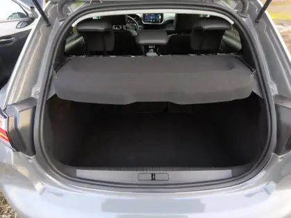 PEUGEOT 208 ALLURE HYBRID 100 CV E-DCS6