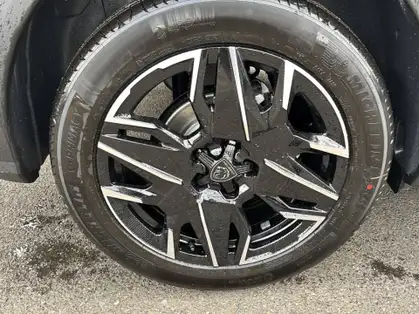 PEUGEOT 3008 GT Hybrid 145 e-DCS6