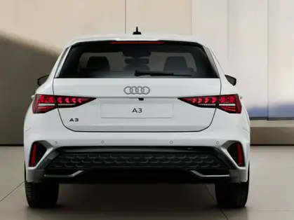 AUDI A3 SPORTBACK S LINE TFSI Mild Hybrid 150 S TRONIC 7