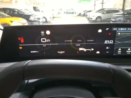 PEUGEOT 5008 ALLURE Hybrid 145 CV e-DCS6 