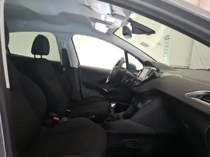 PEUGEOT 208 208 SIGNATURE 1.2 PURETECH 82 CV 5 PORTES