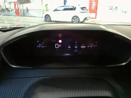 PEUGEOT 2008 ALLURE 1.2 PURETECH 130 CV EAT8
