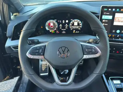 VOLKSWAGEN GOLF R-LINE LIMITED 1.5 eTSI EVO2 150 CV DSG7 