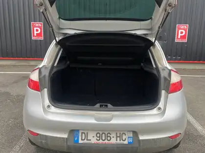 RENAULT MEGANE III BERLINE BOSE dCi 130 CV BVM6