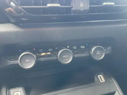 CITROEN C4 X FEEL PACK PureTech 130 CV EAT8