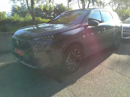PEUGEOT 5008 GT Hybrid 145 CV e-DCS6 