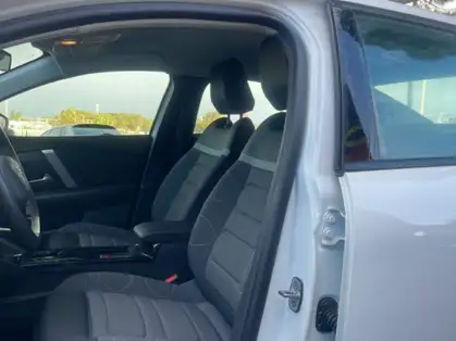 CITROEN C4 X FEEL PACK PureTech 130 CV EAT8