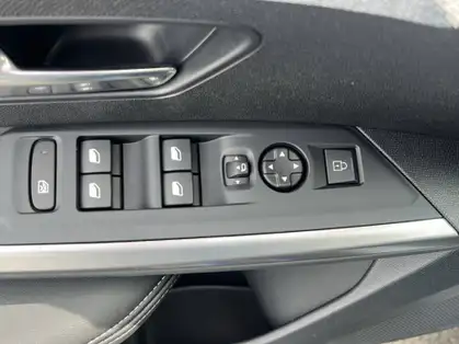 PEUGEOT 3008 ALLURE HYBRIDE 136 CV e-DCS6