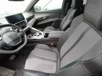 PEUGEOT 3008 ALLURE PACK 1.5 BLUEHDI 130 CV EAT8