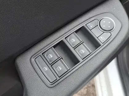 RENAULT CLIO V EVOLUTION TCe 90 CV CVT