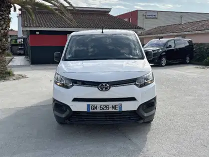 TOYOTA PROACE CITY FOURGON RC21 MEDIUM 1.5L 100 D-4D BVM5 ACTIVE