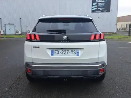 PEUGEOT 3008 CROSSWAY 1.2 Puretech 130 CV EAT6