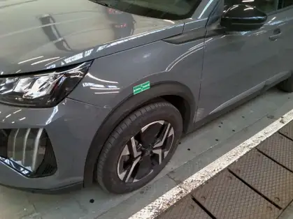 PEUGEOT 2008 ALLURE PURETECH 130 CV EAT8