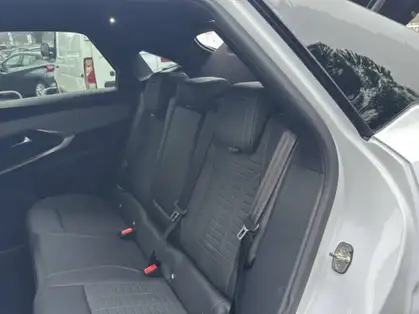 PEUGEOT 3008 GT Hybrid 145 e-DCS6