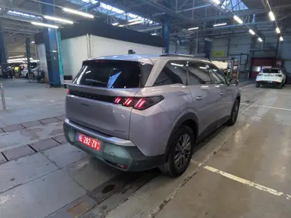 PEUGEOT 5008 ALLURE Hybrid 145 CV e-DCS6 