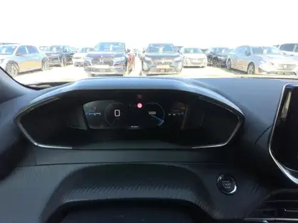 PEUGEOT 2008 ALLURE PURETECH 100 CV BVM6