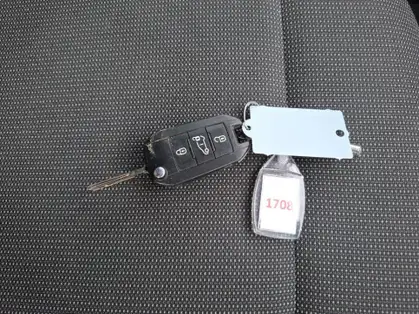 PEUGEOT PARTNER FOURGON ASPHALT TAILLE M 650 KGS BLUEHDI 100 CV BVM6