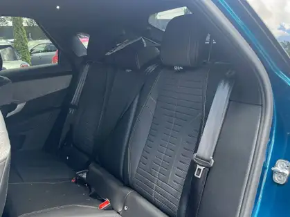 PEUGEOT 3008 ALLURE HYBRIDE 136 CV e-DCS6