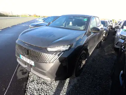 PEUGEOT 3008 ALLURE HYBRIDE 136 CV e-DCS6