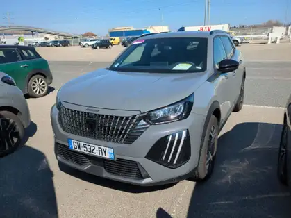 PEUGEOT 2008 ALLURE HYBRID 136 CV e-DCS6