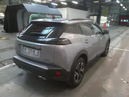 PEUGEOT 2008 ALLURE HYBRID 136 CV e-DCS6