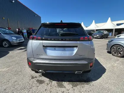 PEUGEOT 2008 GT Hybrid 145 CV e-DCS6 