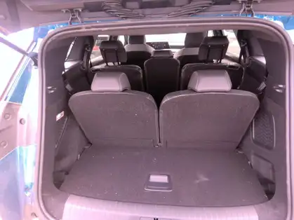 PEUGEOT 5008 ALLURE Hybrid 145 CV e-DCS6 