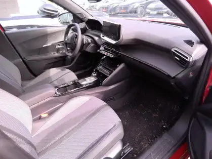 PEUGEOT 2008 ALLURE Hybrid 145 CV e-DCS6 