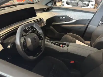 PEUGEOT 3008 325 ch 4x4 73 kWh GT