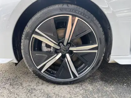 PEUGEOT 308 GT 1.5 BLUEHDI 130 CV EAT8