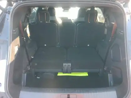 PEUGEOT 5008 GT 1.2 HYBRID 136 CV E-DCS6