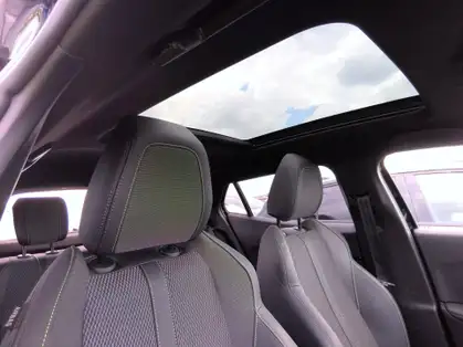 PEUGEOT 2008 GT HYBRID 136 CV E-DCS6